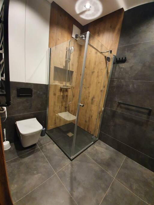 Vip Apart Bielany Przy Metrze Warsawa Bagian luar foto